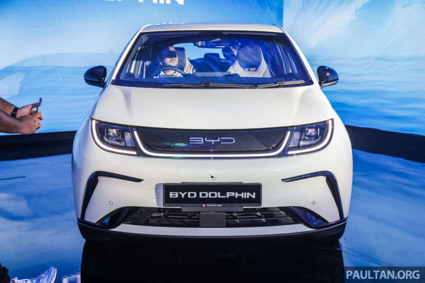 BYD Dolphin 2023 kini di Malaysia – 44.9 kWh atau 60.48 kWh, capai jarak hingga 490 km; dari RM99,900 1647206
