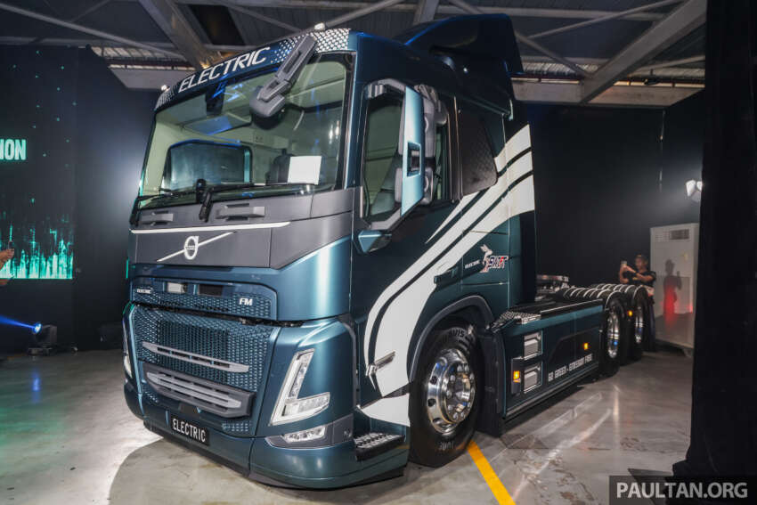 Volvo Trucks Malaysia launches EV heavy duty prime movers  – FH, FM, FMX; 300 km range, est RM2 million 1639150
