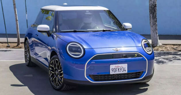 MINI Cooper Electric 2024 – bahagian dalam didedah