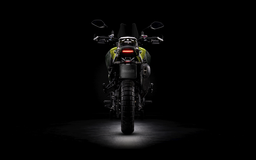 Benelli TRK 702 dan 702X baharu diperkenal di Eropah 1645734