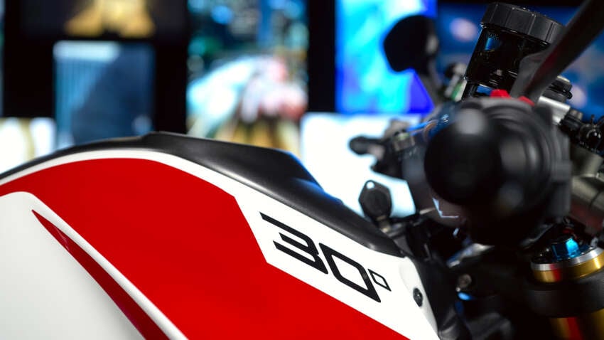 Ducati Monster 30th Anniversary diperkenal – keluaran terhad 500 unit, tambahan kelengkapan prestasi 1648983