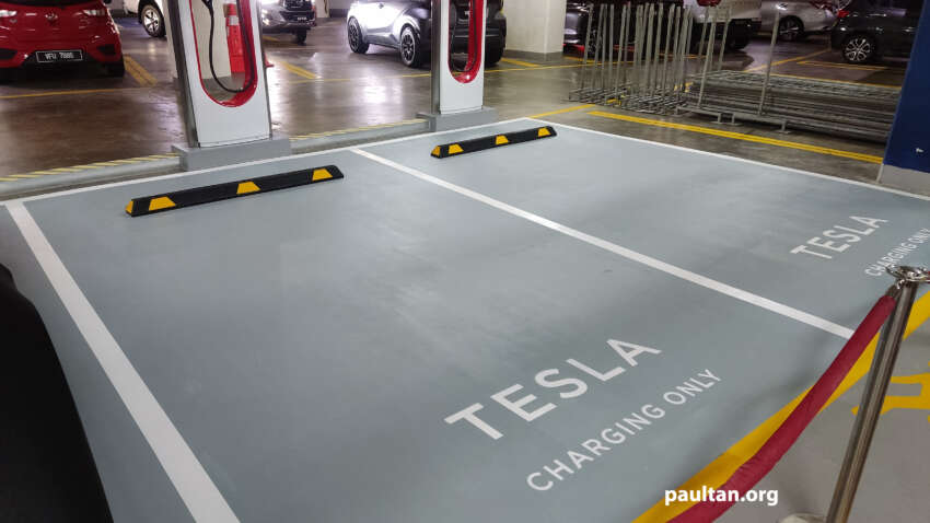 First Tesla Supercharger station in Malaysia located at Pavilion KL – eight charging bays in B1 parking area 1642438