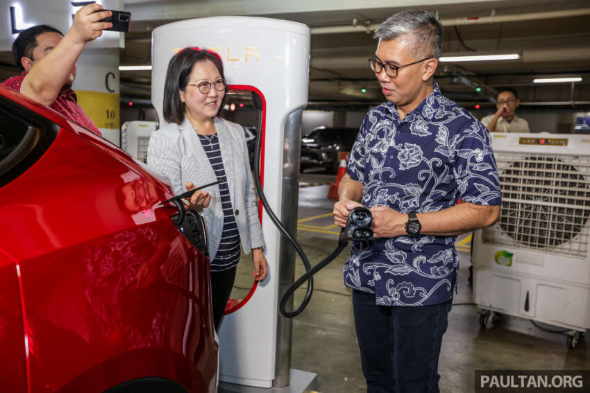 Tesla kini rasmi di Malaysia — perkenalkan Model Y, kemudahan pengecas Supercharger di Pavilion KL 1642569