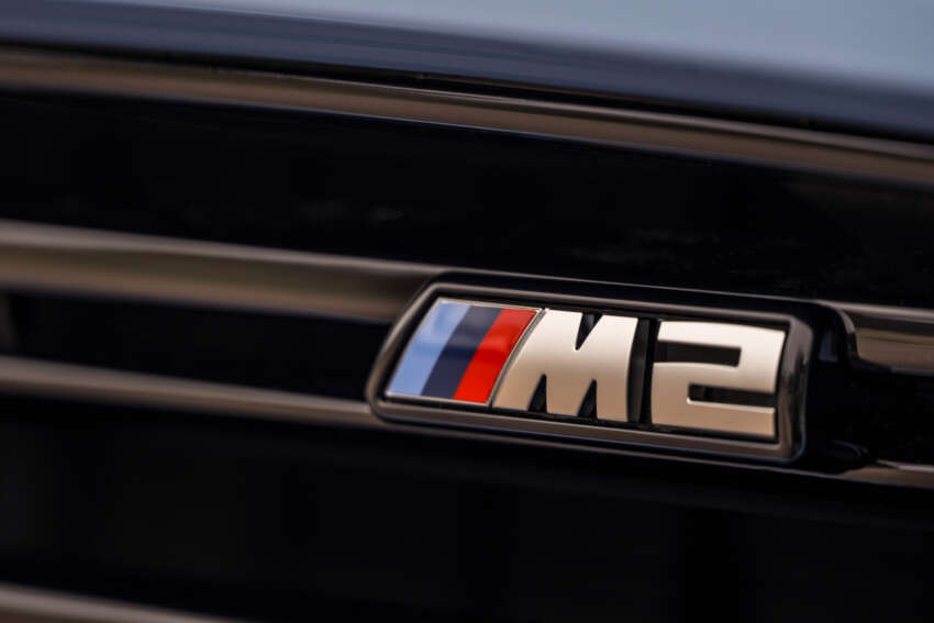 BMW M2 G87 2023 di M’sia — 460 PS, 0-100 km/j dalam 4.1 saat; standard RM573k, Pro Package RM617k 1651544