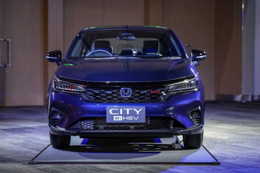 Honda City <em>facelift</em> 2023 dilancar di M’sia — lima varian termasuk hibrid, Honda Connect, dari RM84,900 1653418