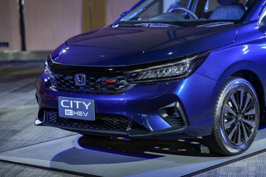 Honda City <em>facelift</em> 2023 dilancar di M’sia — lima varian termasuk hibrid, Honda Connect, dari RM84,900 1653421