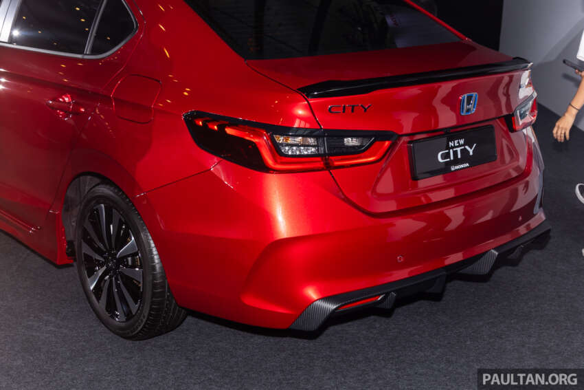 Honda City <em>facelift</em> 2023 dilancar di M’sia — lima varian termasuk hibrid, Honda Connect, dari RM84,900 1653649