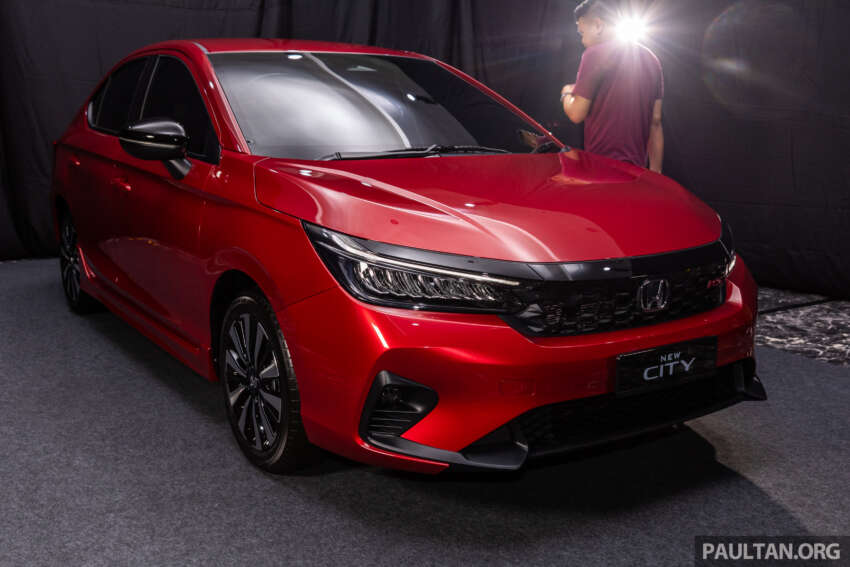 Honda City <em>facelift</em> 2023 dilancar di M’sia — lima varian termasuk hibrid, Honda Connect, dari RM84,900 1654311