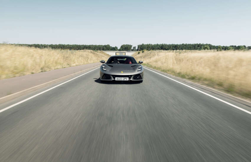 Lotus Emira i4 First Edition sudah boleh ditempah di M’sia – enjin Mercedes-AMG 2.0L Turbo, RM998,800! 1658903