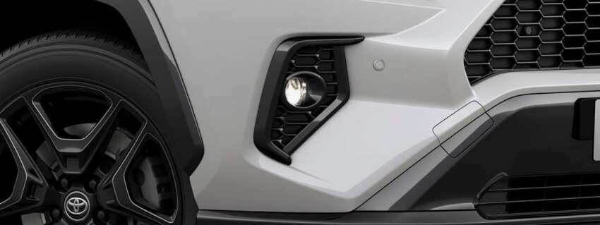 GIIAS 2023: Toyota RAV4 GR Sport PHEV dilancarkan – plug-in hybrid 306 PS; Safety Sense; dari RM346k 1654516