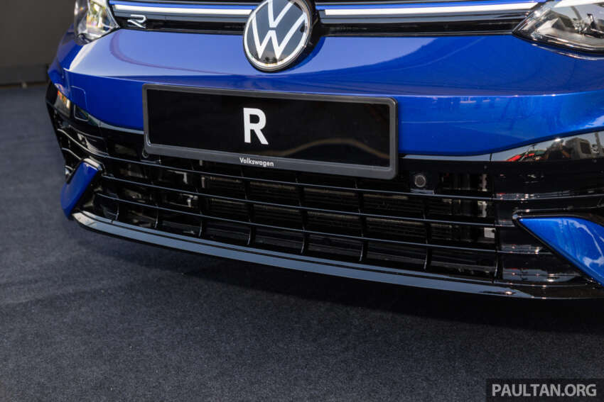 Volkswagen Golf R CKD 2023 dipertonton – dapat pakej R Performance, ekzos Akrapovic, bawah RM350k 1652917
