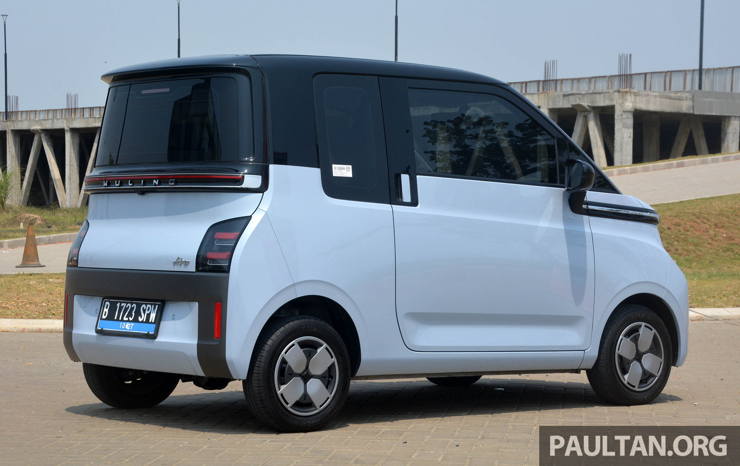 2023 Wuling Air EV Review Ext-16