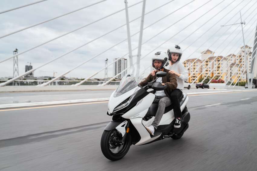 2023 Zontes 350 Series scooters official launch in Malaysia – two variants, from RM23,800 1656939