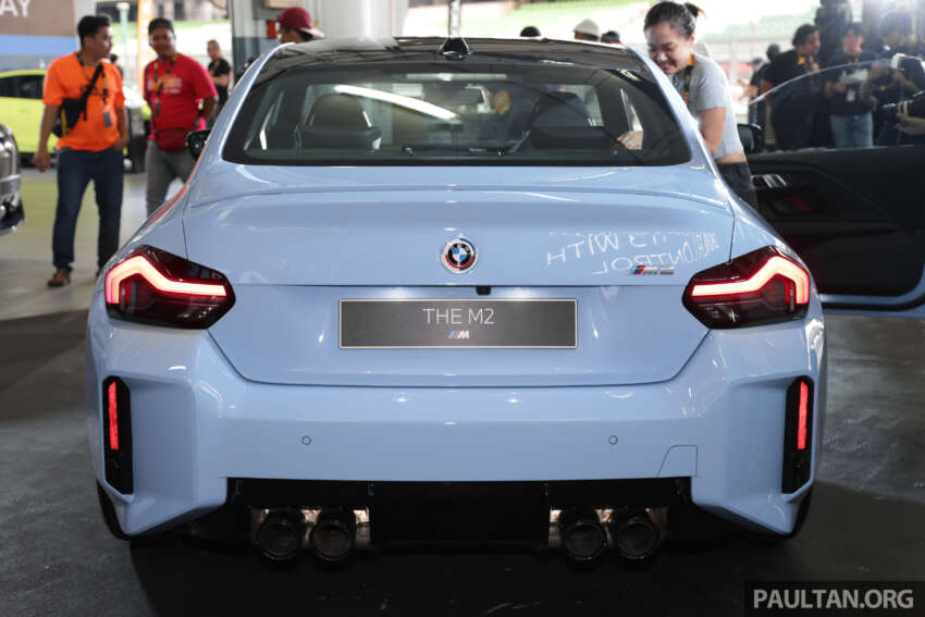 BMW M2 G87 2023 di M’sia — 460 PS, 0-100 km/j dalam 4.1 saat; standard RM573k, Pro Package RM617k 1651600