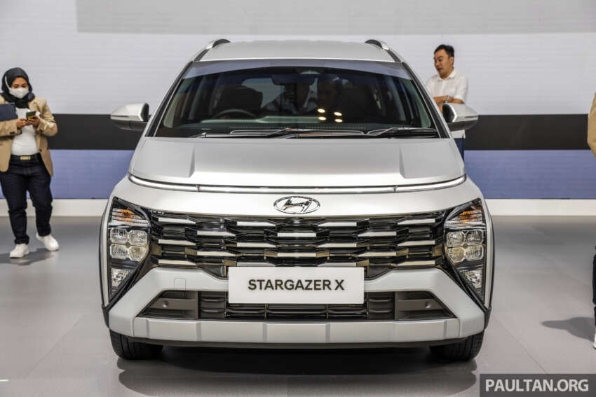 GIIAS 2023: Hyundai Stargazer X – 1.5L three-row Low MPV gets SUV-styling, black cladding, Bose audio 1654614