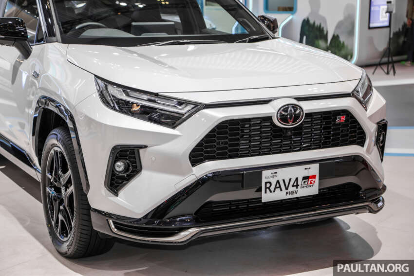 GIIAS 2023: Toyota RAV4 GR Sport PHEV dilancarkan – plug-in hybrid 306 PS; Safety Sense; dari RM346k 1654730