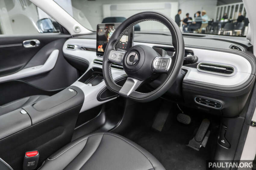 smart #1 EV’s Malaysian spec interior revealed – 13-speaker Beats audio, localised UI with charger location 1650867