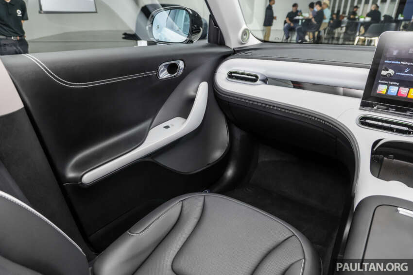 smart #1 EV’s Malaysian spec interior revealed – 13-speaker Beats audio, localised UI with charger location 1650903