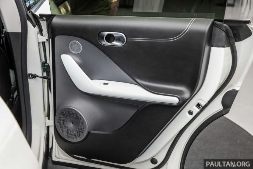 smart #1 EV’s Malaysian spec interior revealed – 13-speaker Beats audio, localised UI with charger location 1650916