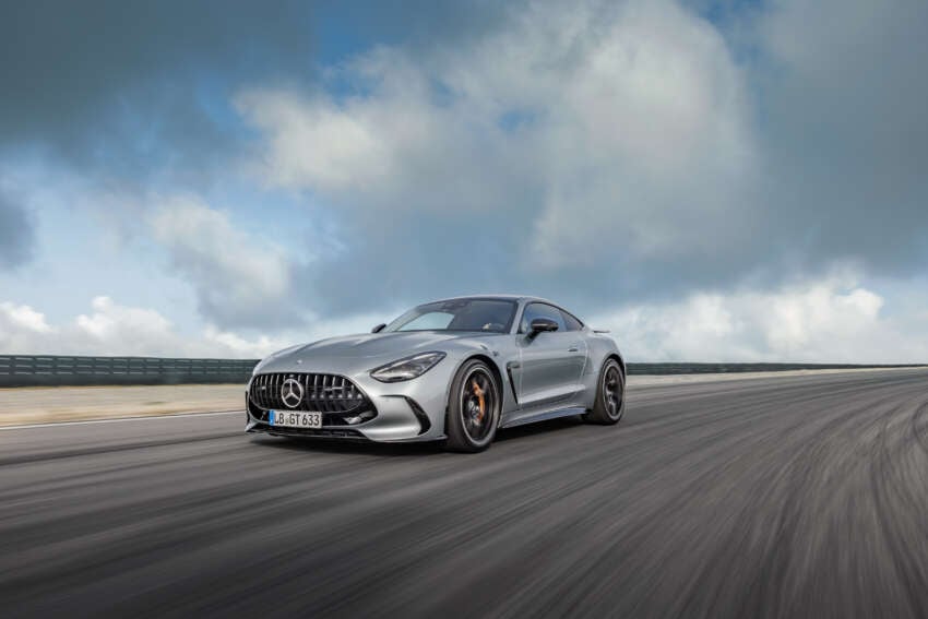 2024 Mercedes-AMG GT – 2nd-gen is larger, has AWD, optional 2+2 seats; 4.0L V8 up to 585 PS and 800 Nm 1657392