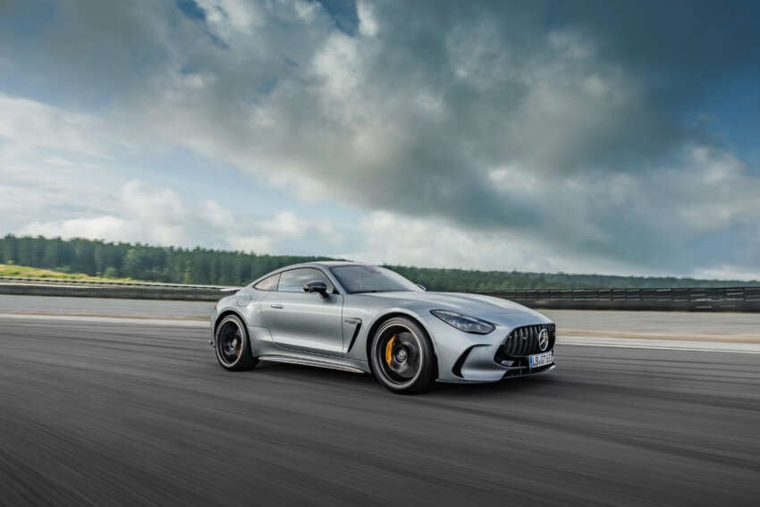 2024 Mercedes-AMG GT – 2nd-gen is larger, has AWD, optional 2+2 seats; 4.0L V8 up to 585 PS and 800 Nm 1657400