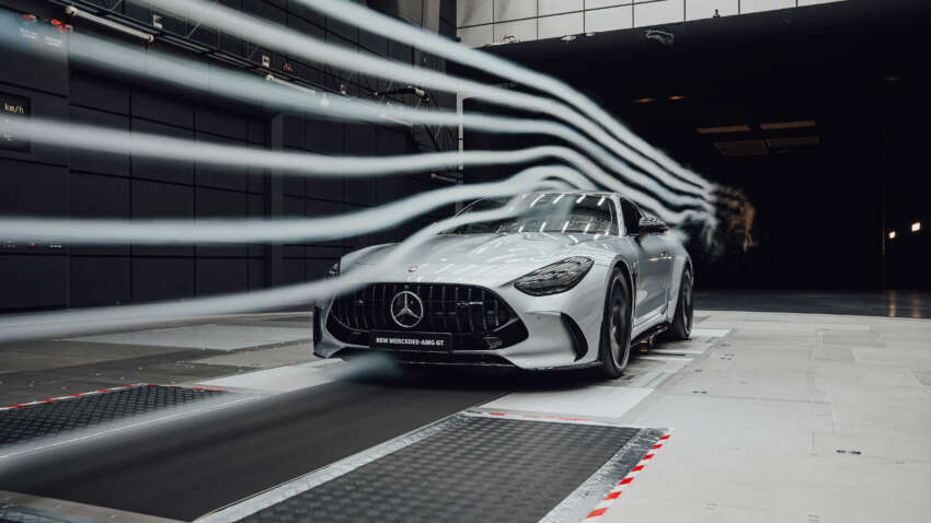 2024 Mercedes-AMG GT – 2nd-gen is larger, has AWD, optional 2+2 seats; 4.0L V8 up to 585 PS and 800 Nm 1657435