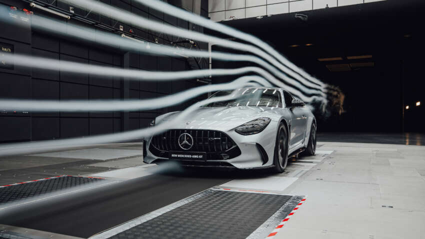 Mercedes-AMG GT generasi kedua didedah – lebih besar, pacuan semua roda, enjin V8 4.0L 585 PS 1657564