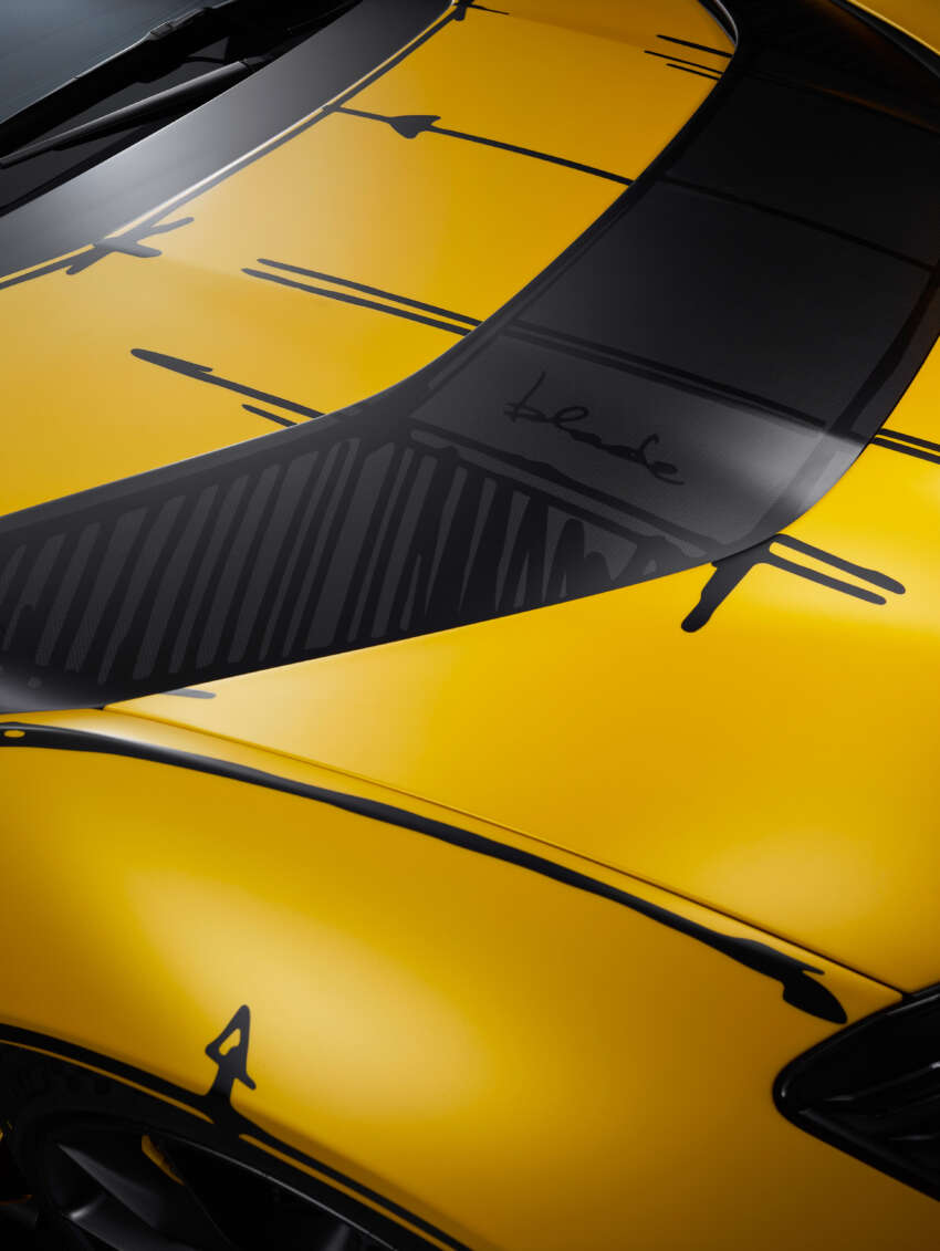 Ferrari 812 Competizione Tailor Made dengan konsep conteng luar dan dalam akan dibuka untuk lelongan 1657917