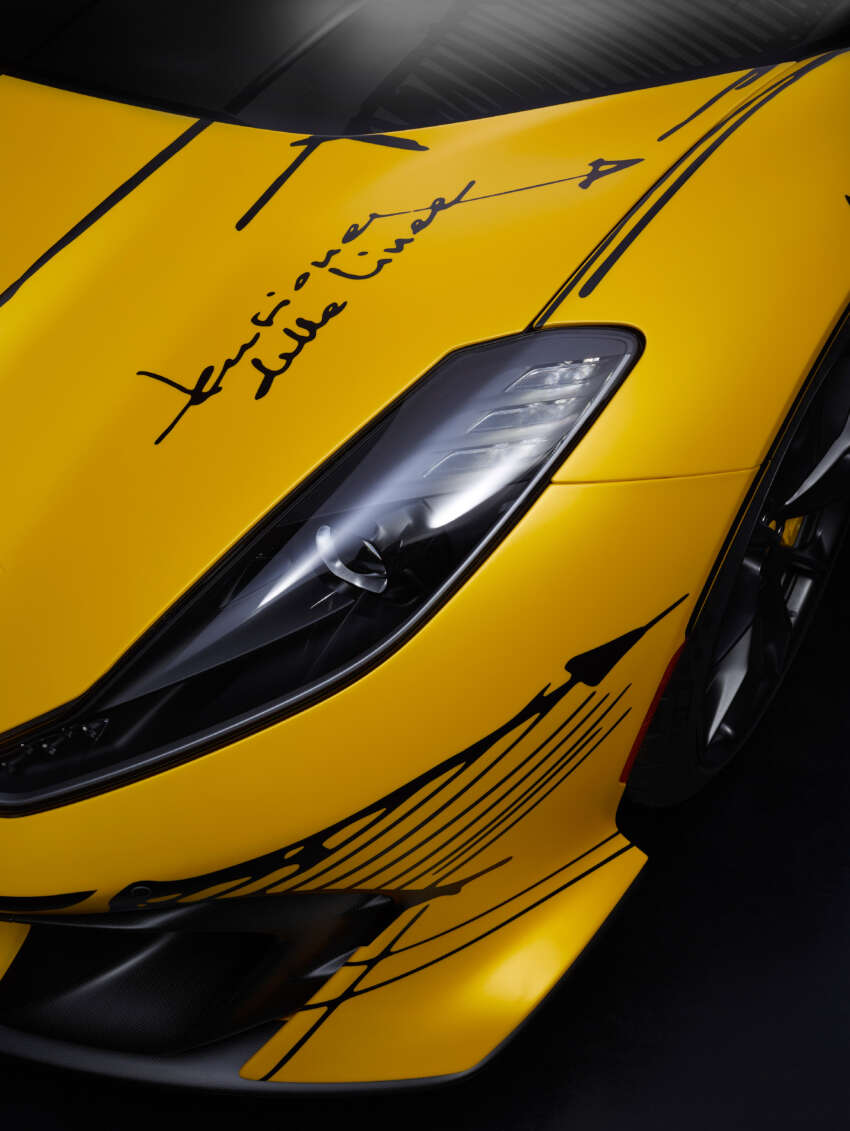 Ferrari 812 Competizione Tailor Made dengan konsep conteng luar dan dalam akan dibuka untuk lelongan 1657922