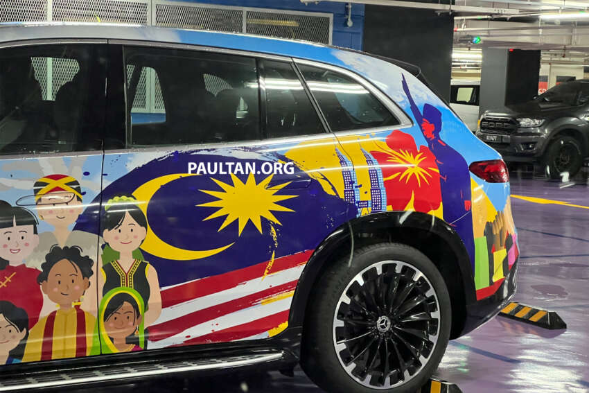 Mercedes-Benz EQS SUV spied in Kuala Lumpur – three-row EV in Merdeka livery; local launch soon? 1660792