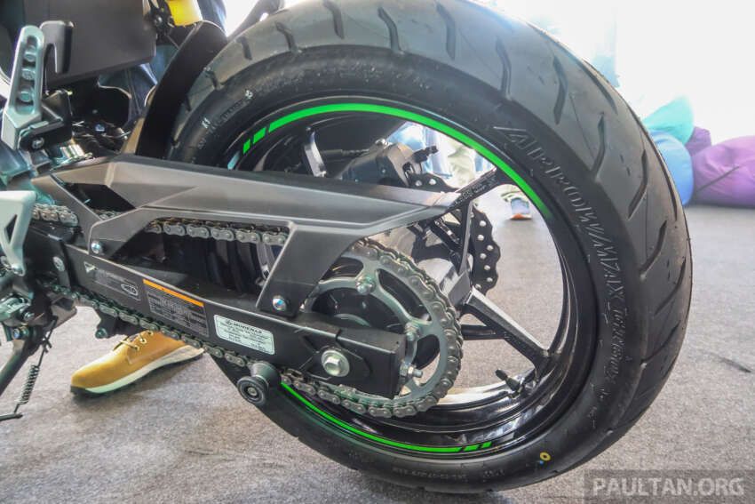 2023 Modenas Ninja 250 ABS in Kawasaki green for Malaysia – RM21,800 retail price 1652276