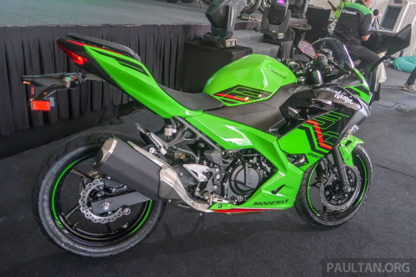 2023 Modenas Ninja 250 ABS in Kawasaki green for Malaysia – RM21,800 retail price 1652264