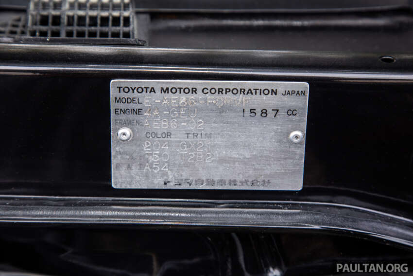 Toyota AE86 Sprinter Trueno GT-Apex Black Limited – 1 dari 400 unit dalam dunia, restorasi macam baru! 1649919
