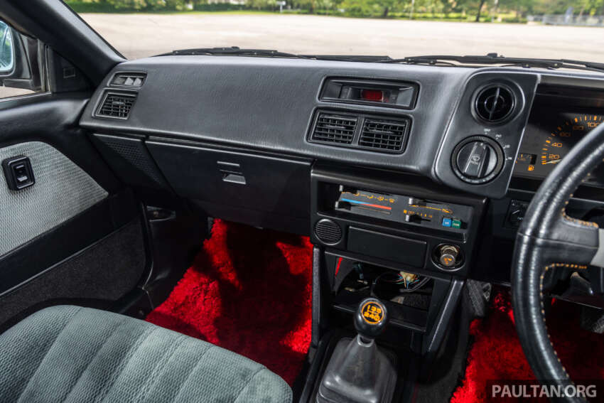 Toyota AE86 Sprinter Trueno GT-Apex Black Limited – 1 dari 400 unit dalam dunia, restorasi macam baru! 1649940