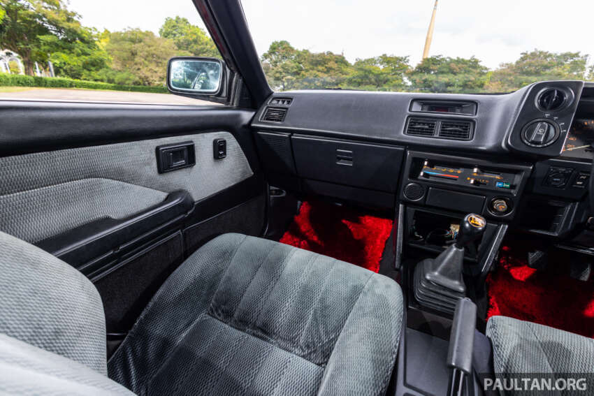 Toyota AE86 Sprinter Trueno GT-Apex Black Limited – 1 dari 400 unit dalam dunia, restorasi macam baru! 1649950