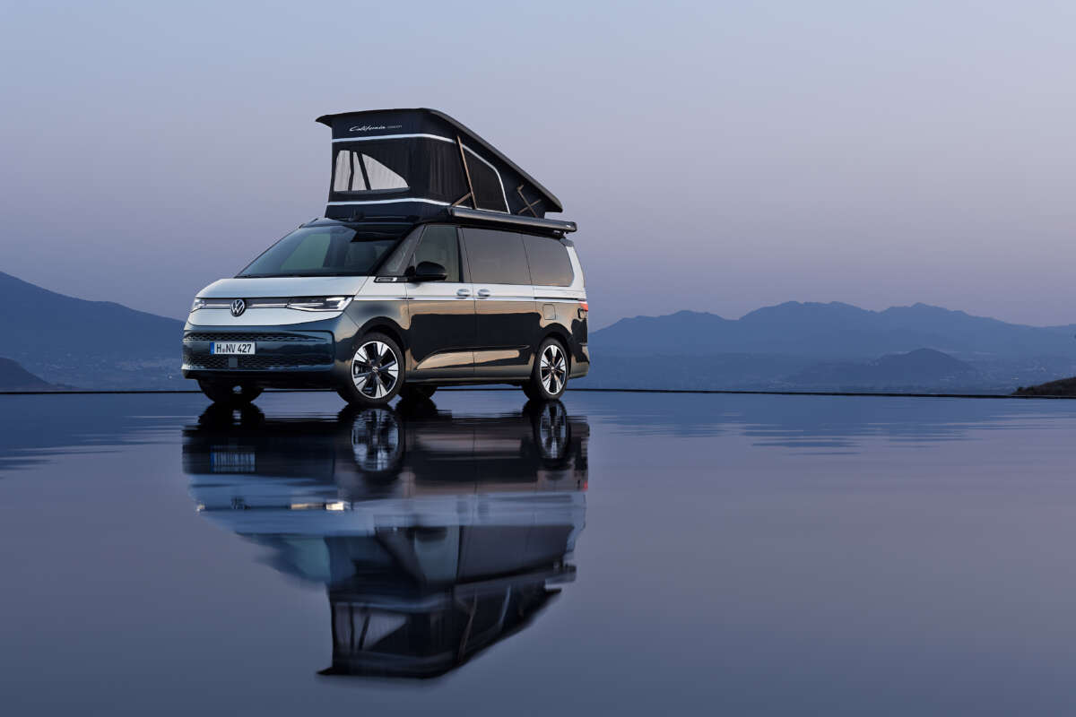 Volkswagen California Concept debut-11 - Paul Tan's Automotive News