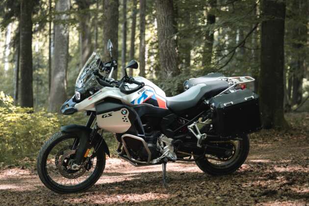 BMW F800 GS, F900 GS dan F900 GS Adventure 2024 diperkenal – pelbagai pembaharuan, kuasa bertambah