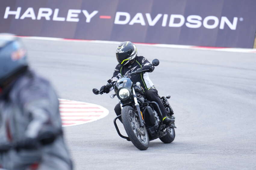 Harley-Davidson takes you riding in the D.R.T. and here’s what we think of the new Nightster 975 1665382