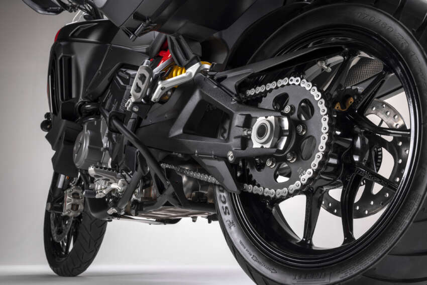 Ducati Multistrada V4 S Grand Tour 2024 diperkenal 1669971