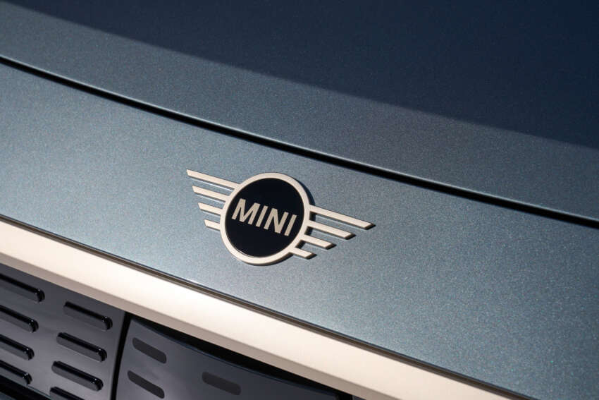 2024 MINI Countryman Electric debuts – single- and dual-motor EV powertrains; up to 313 hp, 462 km range 1662709