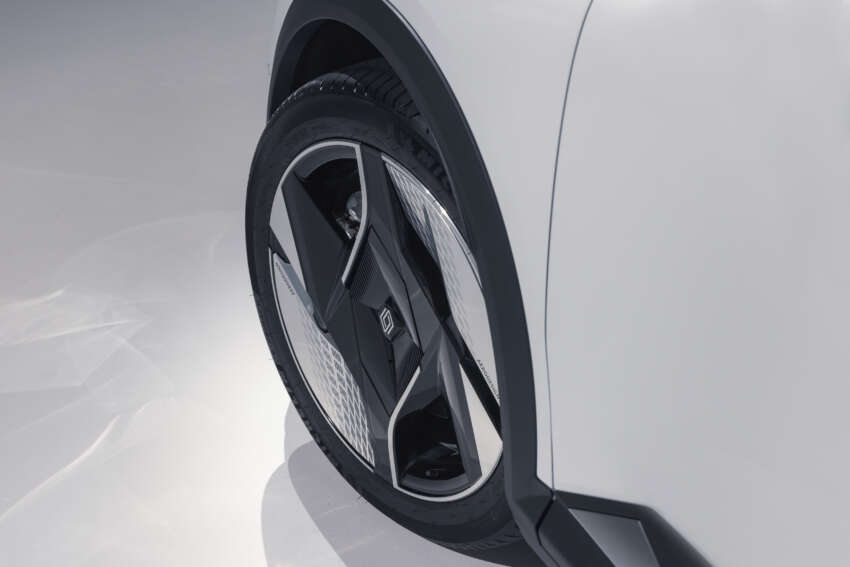 2024 Renault Scenic E-Tech – debuts 5th-gen MPV now an EV; up to 218 PS, 87 kWh battery, 620 km of range 1664317