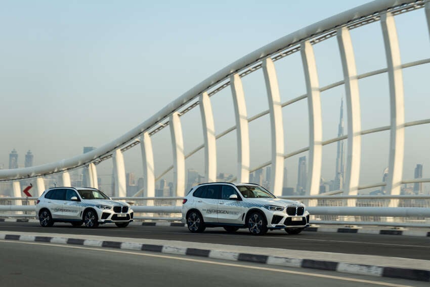 BMW iX5 Hydrogen goes hot-weather testing in UAE 1666148
