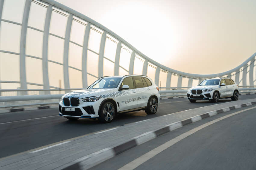 BMW iX5 Hydrogen goes hot-weather testing in UAE 1666154
