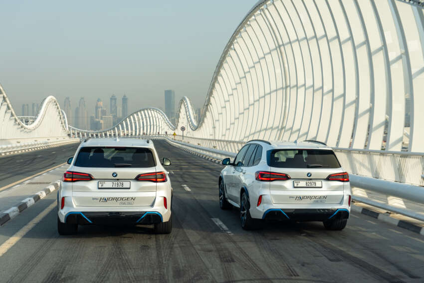 BMW iX5 Hydrogen goes hot-weather testing in UAE 1666156