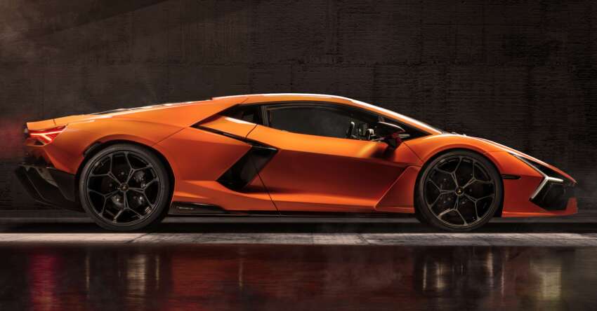 Lamborghini Revuelto diperkenalkan di Malaysia – 6.5L V12 PHEV, 1,015 PS, tiga e-motor, ADAS 1662174