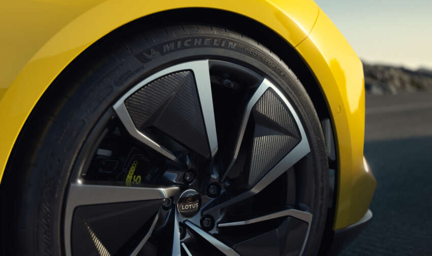 Lotus Emeya debuts – AWD electric four-door hyper sedan with up to 905 hp, 0-100 km/h in just 2.78 secs 1665622