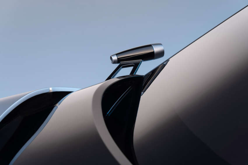 Nissan Concept 20-23 debuts – electric hot hatch with scissor doors, plenty of aero, race-inspired interior 1671281