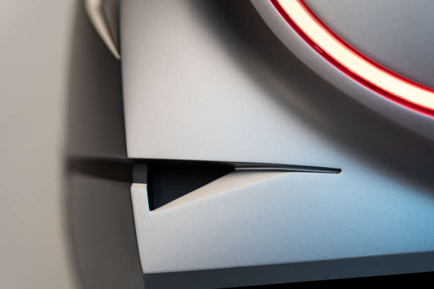 Nissan Concept 20-23 debuts – electric hot hatch with scissor doors, plenty of aero, race-inspired interior 1671298