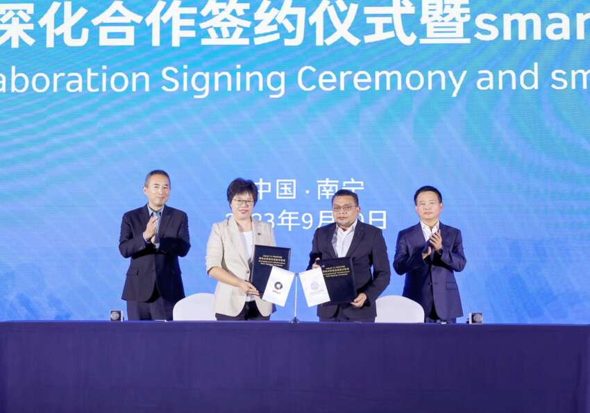 Proton and smart ink agreement to explore possibility of CKD local assembly of smart vehicles in Malaysia 1669537