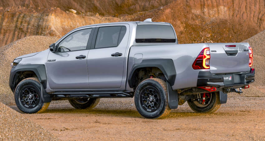 Toyota Hilux GR Sport dengan badan & suspensi lebih lebar mula dijual di Australia; RM222k, 221 hp/550 Nm 1667524